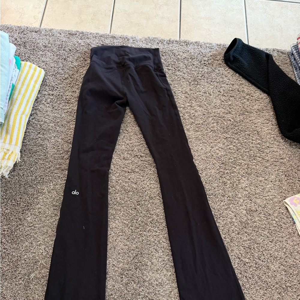 Alo Black Flared Leggings
